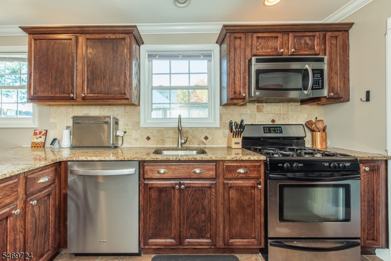 59 West Shore Road Denville NJ 07834