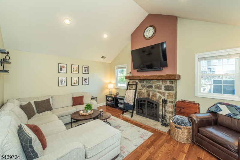 59 West Shore Road Denville NJ 07834