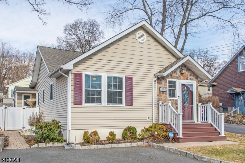 59 West Shore Road Denville NJ 07834