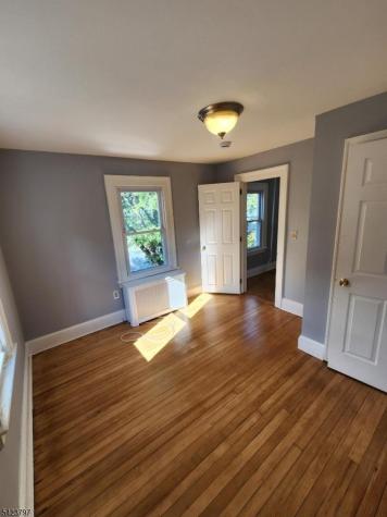 10 Westcott Street Bloomfield NJ 07003