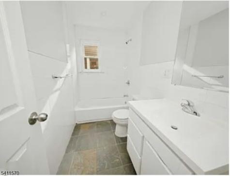 437 Elm Street Kearny NJ 07032