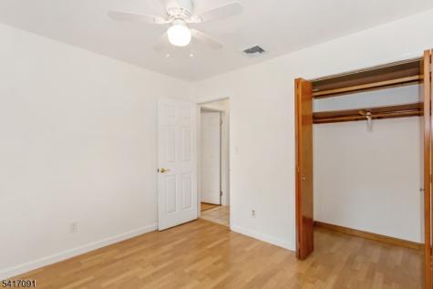 130 N 7th Street Saddle Brook NJ 07663