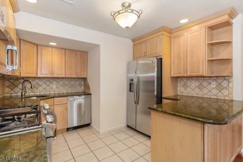 130 N 7th Street Saddle Brook NJ 07663