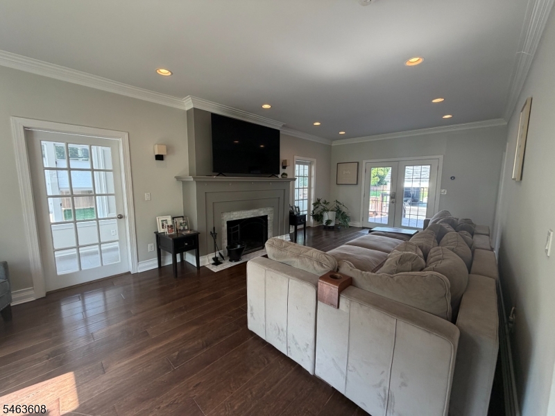 652 W 8th Street Plainfield NJ 07060