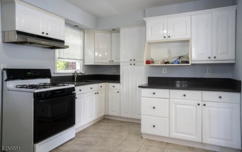 2506 Chilton Place Union NJ 07083