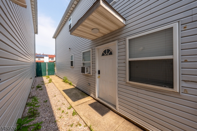 133 Port Avenue Elizabeth NJ 07206