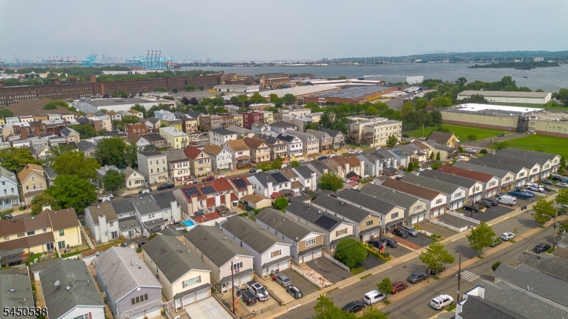 133 Port Avenue Elizabeth NJ 07206