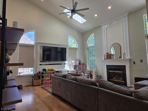 34 Margaret Drive Franklin NJ 08873