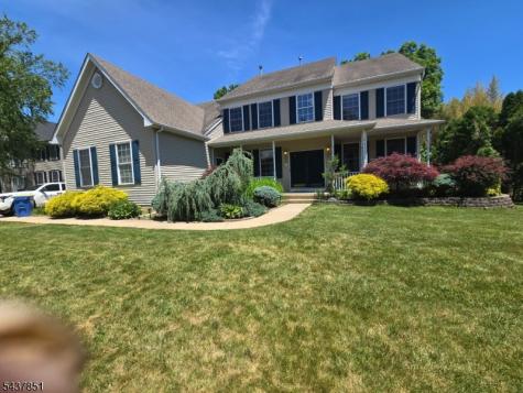 34 Margaret Drive Franklin NJ 08873
