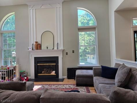 34 Margaret Drive Franklin NJ 08873