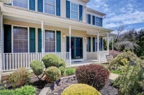 34 Margaret Drive Franklin NJ 08873