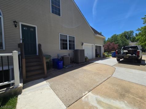 34 Margaret Drive Franklin NJ 08873