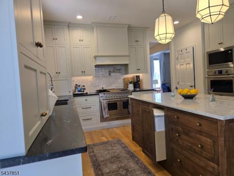 34 Margaret Drive Franklin NJ 08873