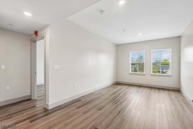 548 Franklin Avenue Belleville NJ 07109