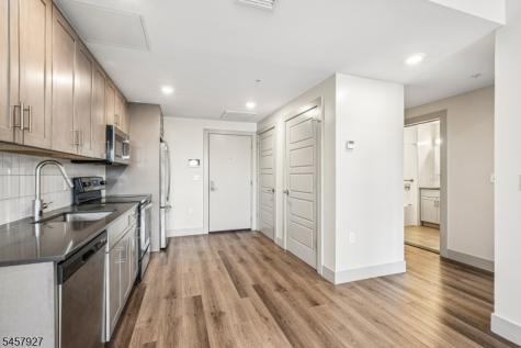 548 Franklin Avenue Belleville NJ 07109