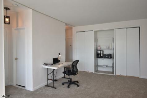 5 Roosevelt Place Montclair NJ 07042