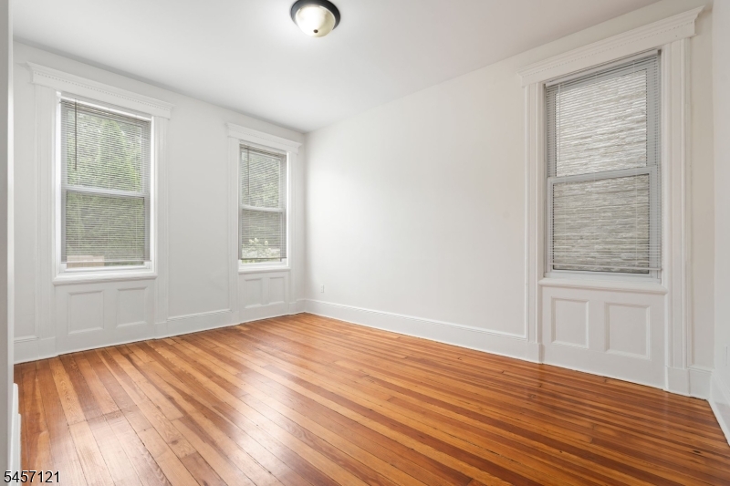 114 Shippen Street Weehawken NJ 07086