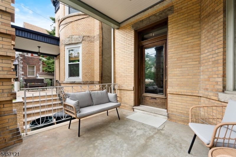 114 Shippen Street Weehawken NJ 07086
