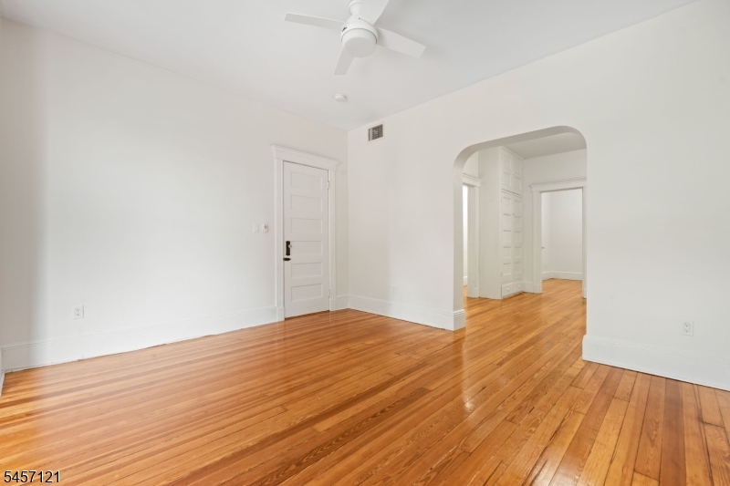 114 Shippen Street Weehawken NJ 07086