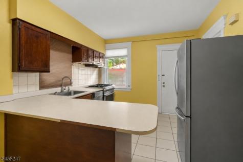 165 Claremont Avenue Montclair NJ 07042