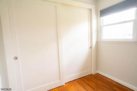 1 Beaver Terrace Jefferson NJ 07885