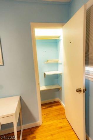 1 Beaver Terrace Jefferson NJ 07885