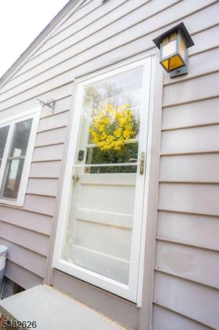 1 Beaver Terrace Jefferson NJ 07885