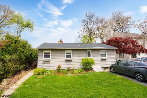 1 Beaver Terrace Jefferson NJ 07885