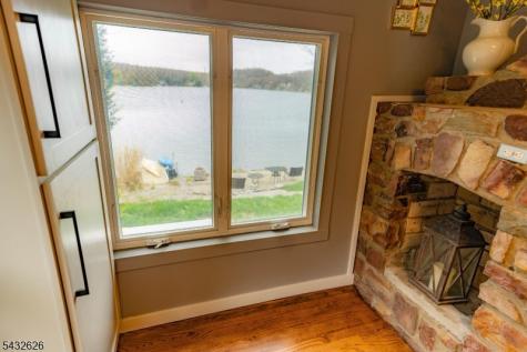 1 Beaver Terrace Jefferson NJ 07885