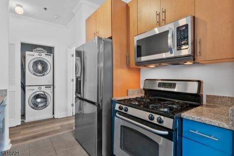 172 Culver Avenue Jersey City NJ 07305