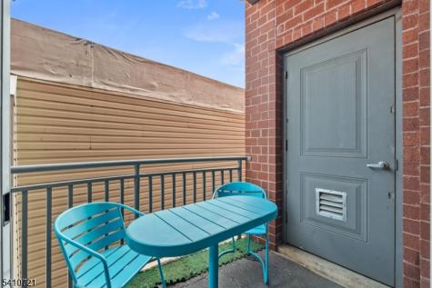 172 Culver Avenue Jersey City NJ 07305