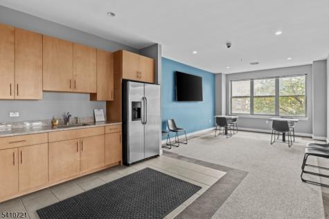 172 Culver Avenue Jersey City NJ 07305