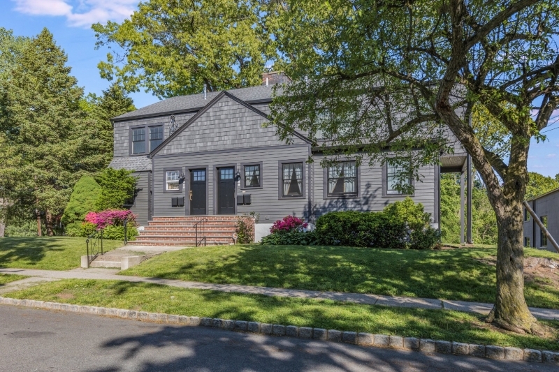 157 Forest Street Montclair NJ 07042