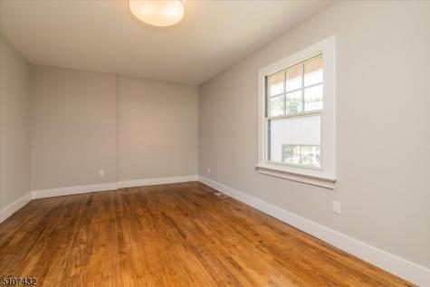 157 Forest Street Montclair NJ 07042