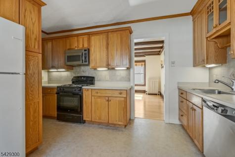 40 Franklin Place Morris Plains NJ 07950
