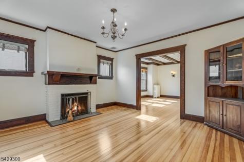 40 Franklin Place Morris Plains NJ 07950