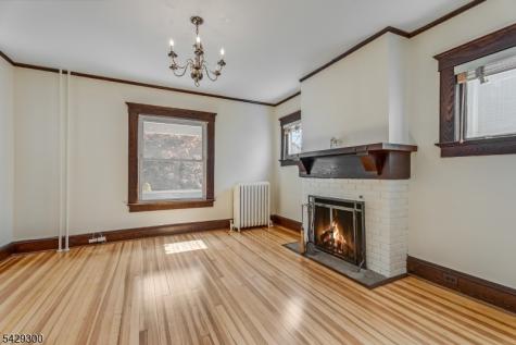 40 Franklin Place Morris Plains NJ 07950