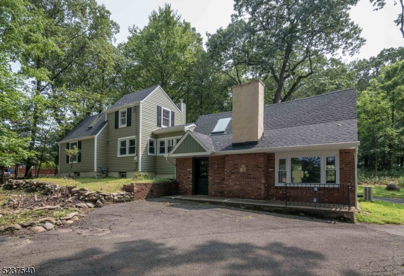 496 Manchester Avenue North Haledon NJ 07508