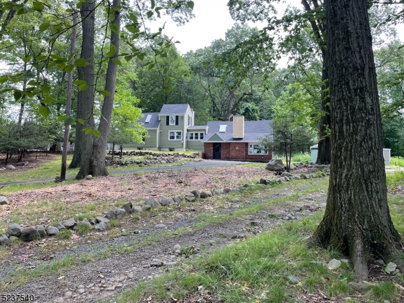 496 Manchester Avenue North Haledon NJ 07508