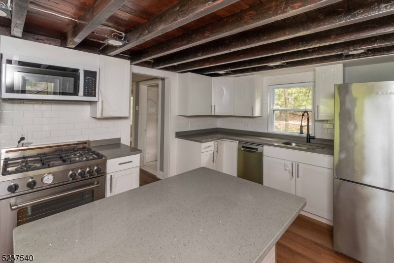 496 Manchester Avenue North Haledon NJ 07508