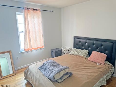 328 Broadway Elizabeth NJ 07206