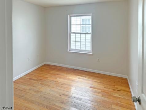 328 Broadway Elizabeth NJ 07206