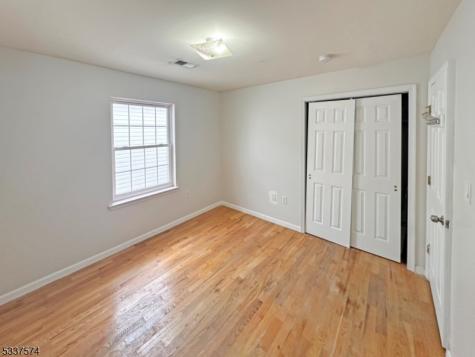 328 Broadway Elizabeth NJ 07206