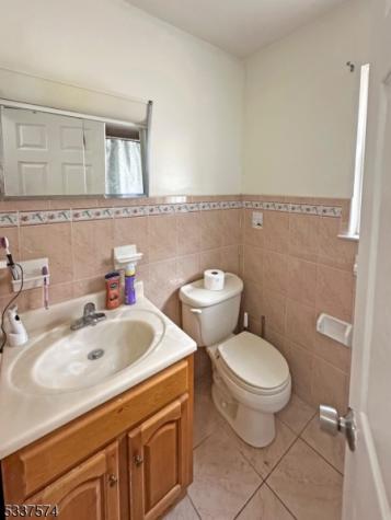 328 Broadway Elizabeth NJ 07206
