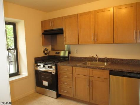 181 Long Hill Little Falls NJ 07424