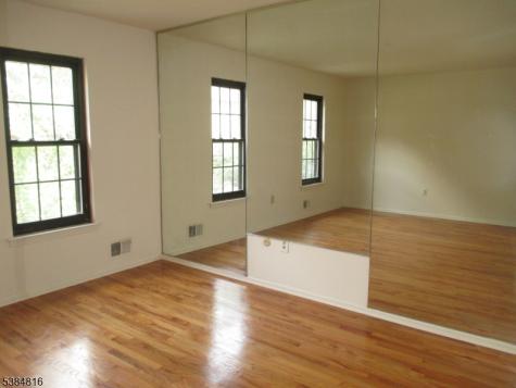 181 Long Hill Little Falls NJ 07424