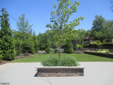 181 Long Hill Little Falls NJ 07424