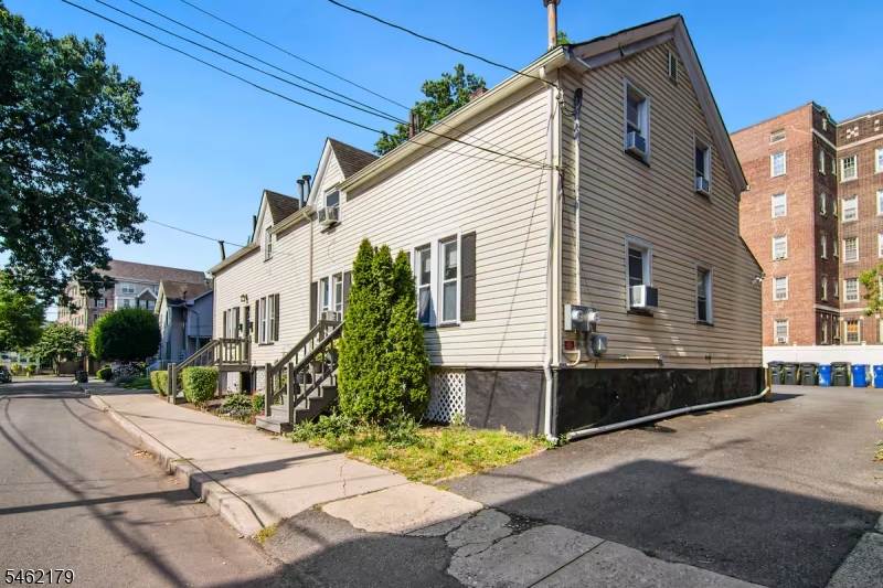 18 Jersey Street Bloomfield NJ 07003