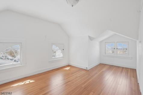 519 Westminster Avenue Elizabeth NJ 07208
