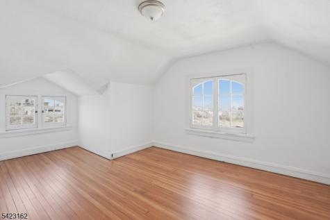 519 Westminster Avenue Elizabeth NJ 07208
